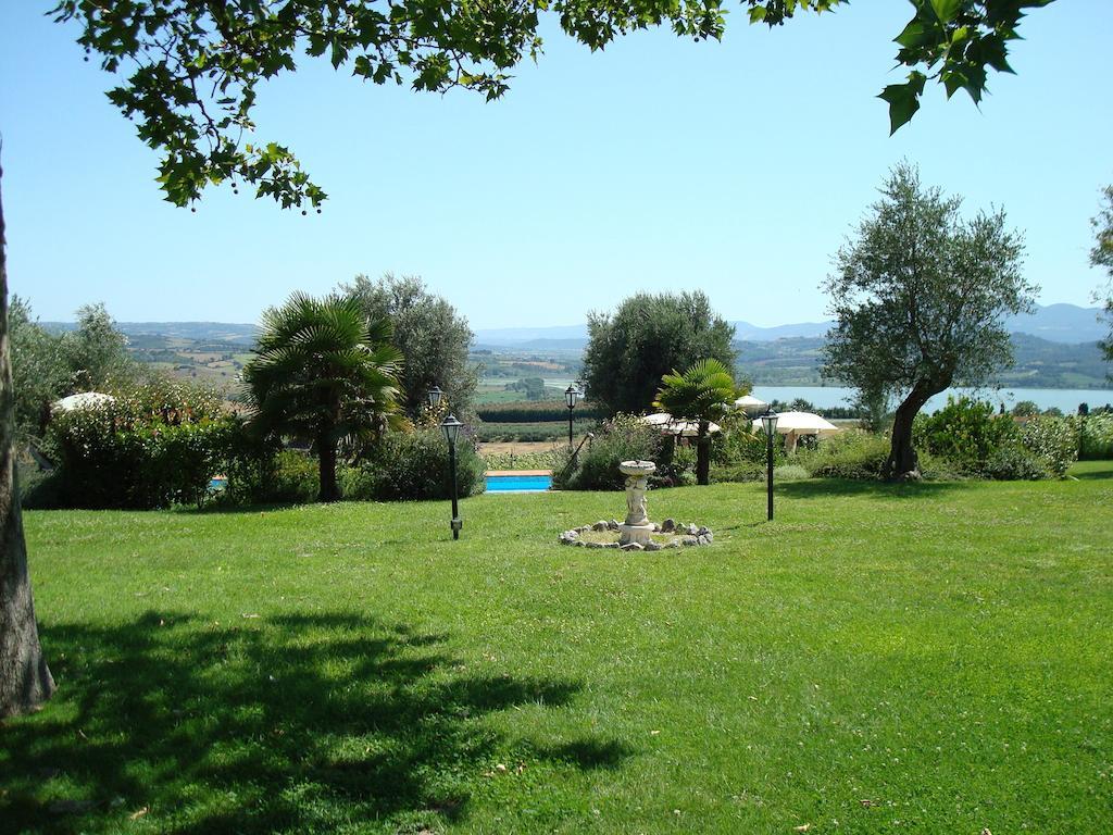 Podere Fontegallo กัสติลโยเน เดล ลาโก ภายนอก รูปภาพ