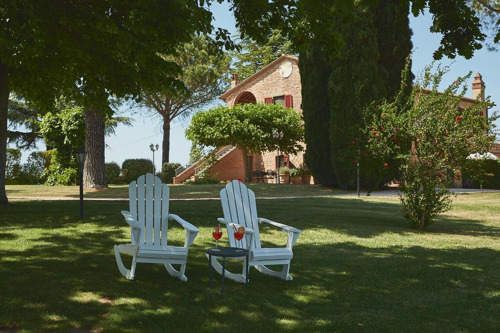 Podere Fontegallo กัสติลโยเน เดล ลาโก ภายนอก รูปภาพ